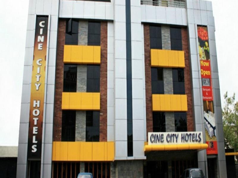 Treebo Trend Cine City Madrás Exterior foto